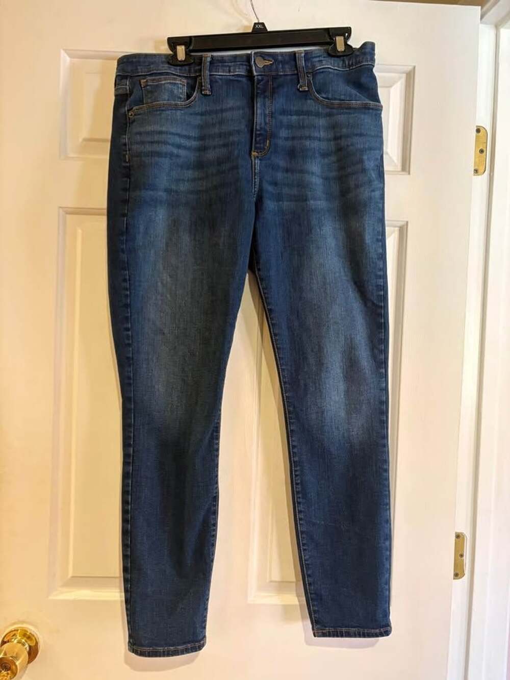 universal thread jeans size 14